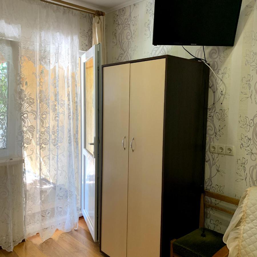 Guest House Santin Czarnomorsk Zewnętrze zdjęcie