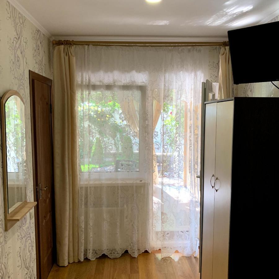 Guest House Santin Czarnomorsk Zewnętrze zdjęcie