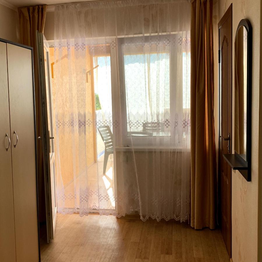 Guest House Santin Czarnomorsk Zewnętrze zdjęcie