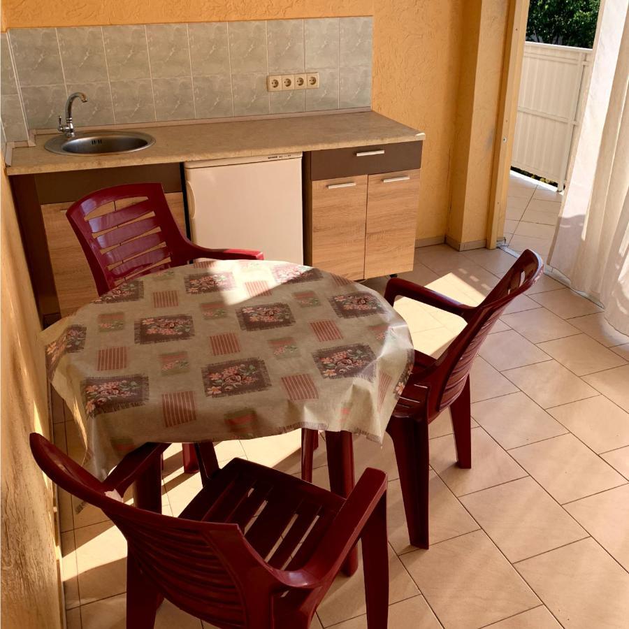 Guest House Santin Czarnomorsk Zewnętrze zdjęcie