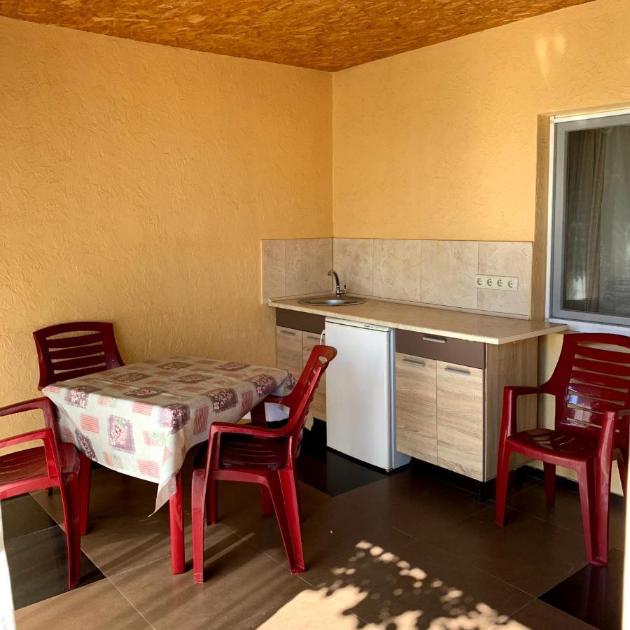 Guest House Santin Czarnomorsk Zewnętrze zdjęcie