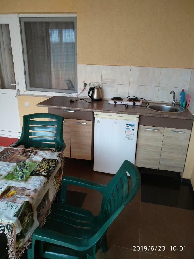 Guest House Santin Czarnomorsk Zewnętrze zdjęcie